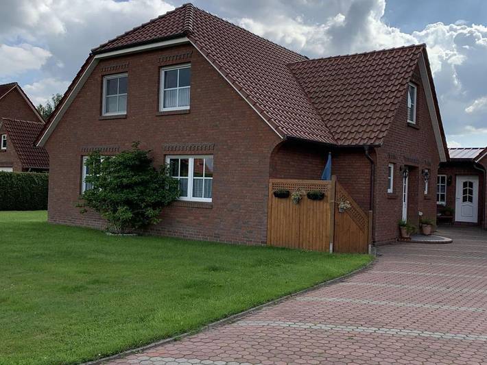 Ferienwohnung für 4 Personen, mit Terrasse und Garten in Südbrookmerland - 2