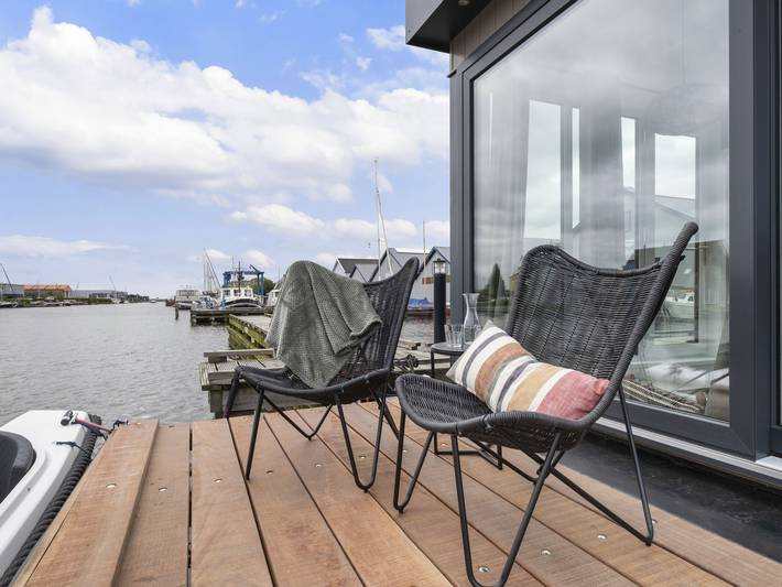 Harboursuite 2 incl. motorboot in Woudsend, Ijsselmeer