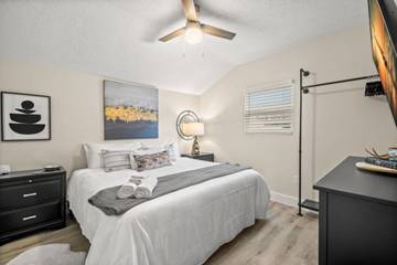 Vacation Home for 4 Guests in South Tampa, Tampa, Picture 3