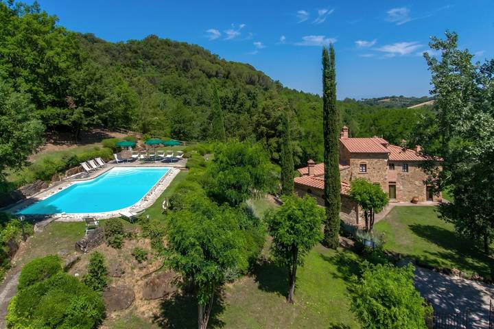 Villa per 17 persone a Pillo