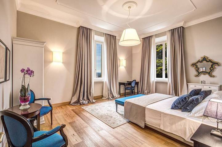 Villa Eleganza - Acht Schlafzimmer Villa, Schläft 16 in Campiglia Marittima, Etruskische Küste