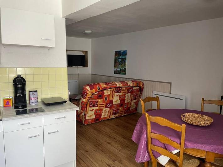Location de vacances pour 2 personnes, avec Terrasse et Jardin dans Saint-Léger-des-Vignes