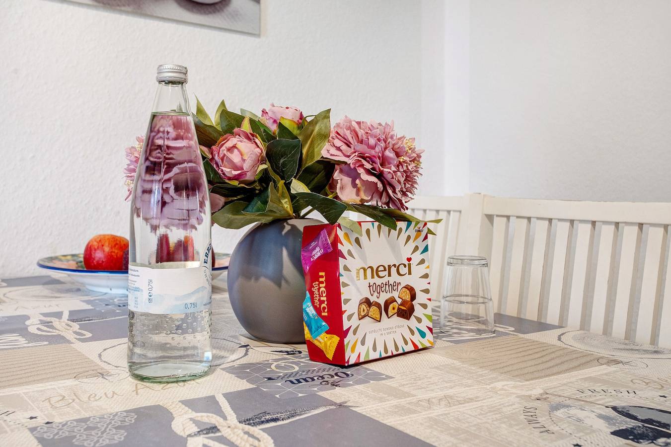 Apartamento entero, Apartamento 'Bäckerhus - Ferienwohnung 6' con terraza privada, jardín compartido y Wi-Fi in Wiek, Rügen