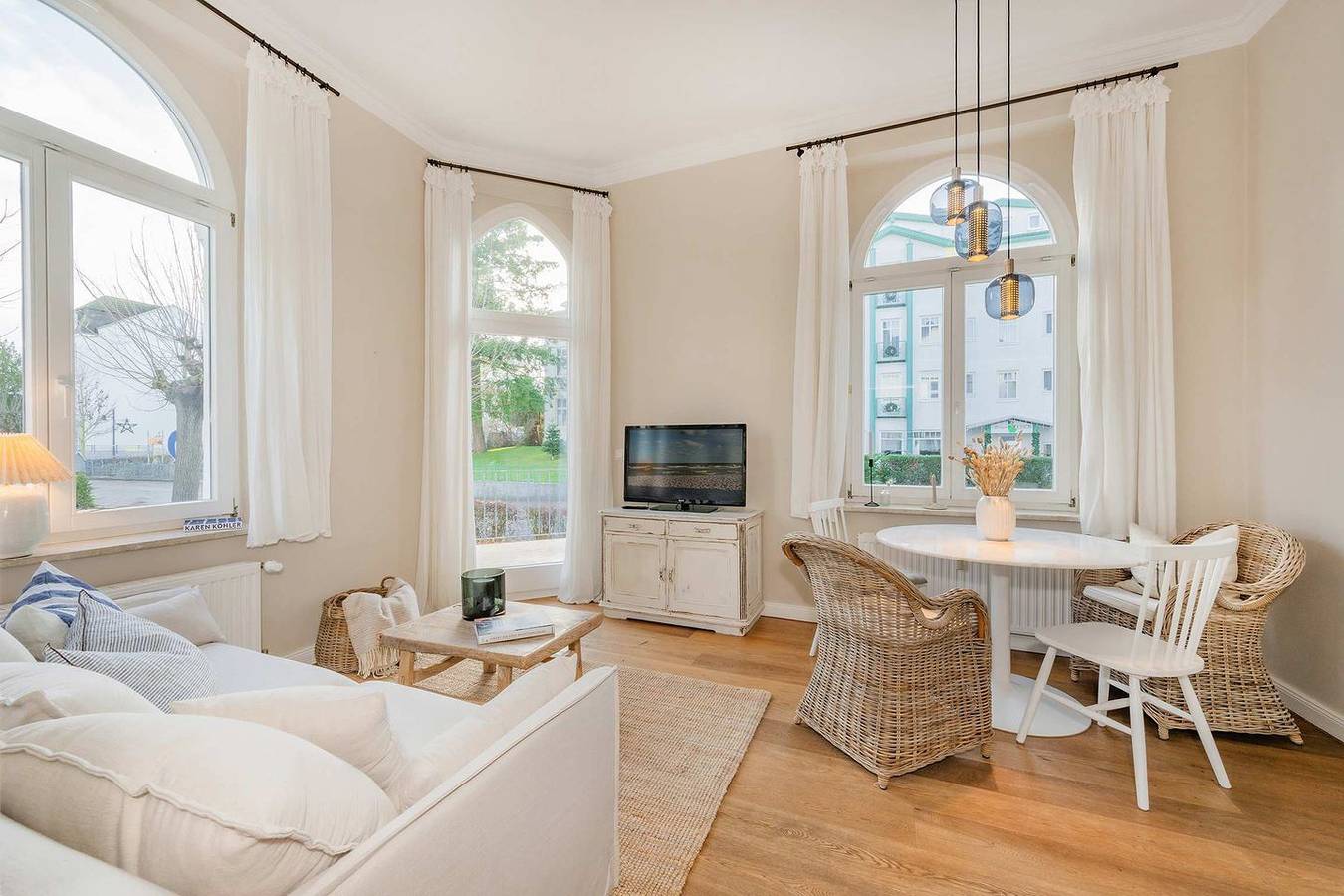 Apartamento entero, Schloss Hohenzollern 14 - zwei Schlafzimmer und Terrasse in Drei Kaiserbäder, Heringsdorf