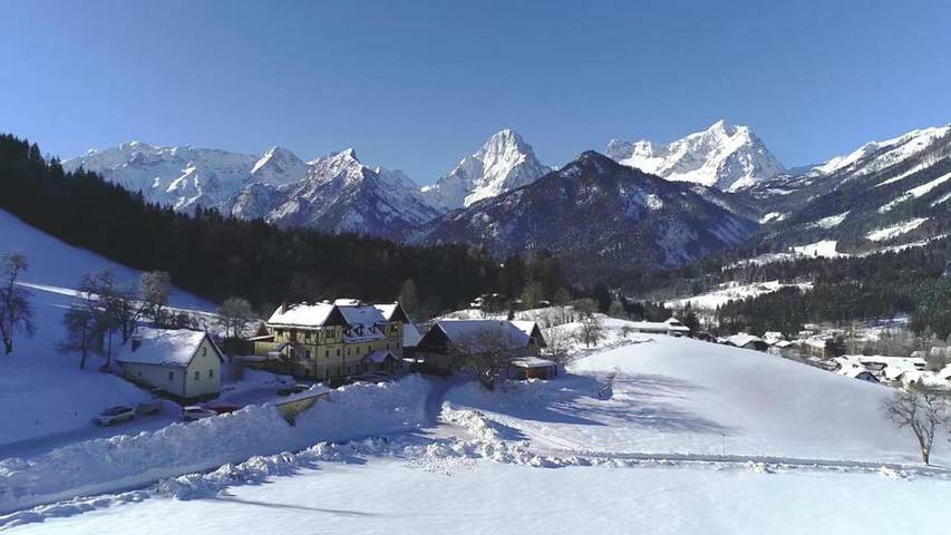 Hotel für 2 Personen, mit Balkon und Terrasse sowie Garten und Sauna in Hinterstoder