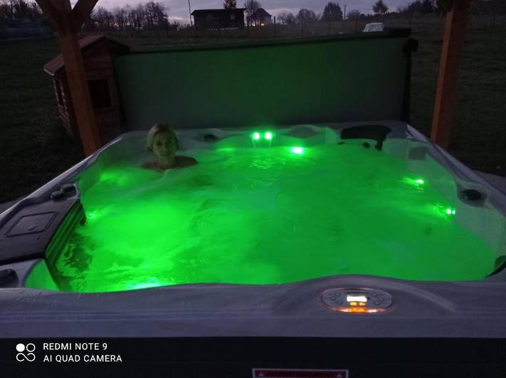 Gîte pour 5 personnes, avec Terrasse ainsi que Jacuzzi et Jardin à Corbelin (Isère) - 2