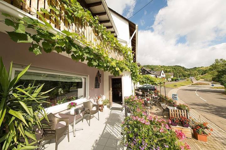 Hotel für 4 Personen, mit Terrasse in Winningen
