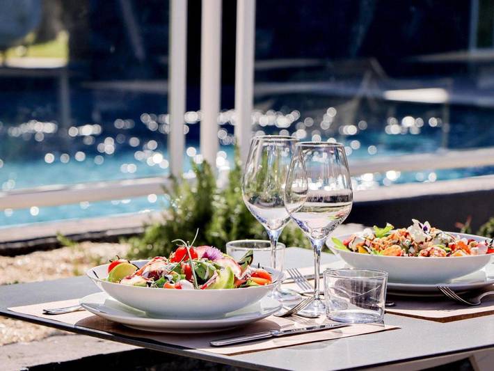 Hôtel pour 2 personnes, avec jardin ainsi que piscine et terrasse à Pau - 4