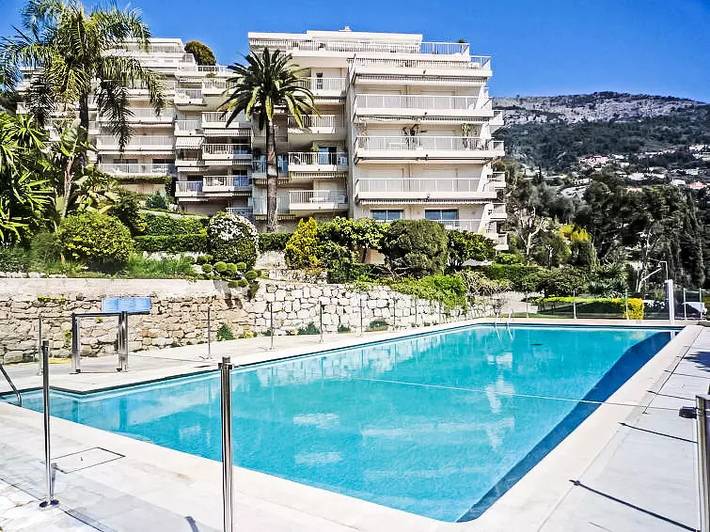 Appartement de vacances pour 4 personnes, avec piscine et jardin