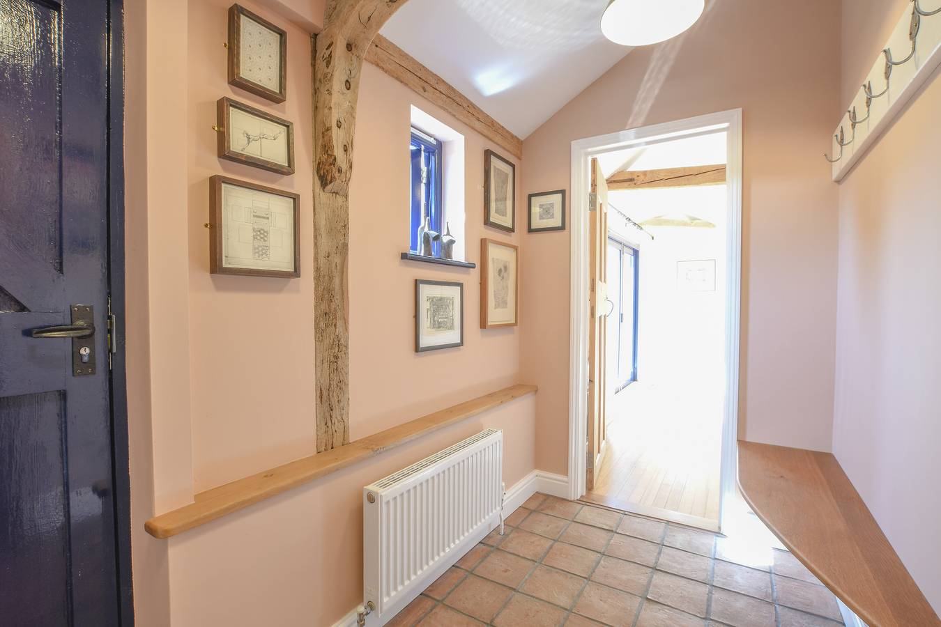 Onna's Stable, Sotherton in Waveney District, Sunrise Coast