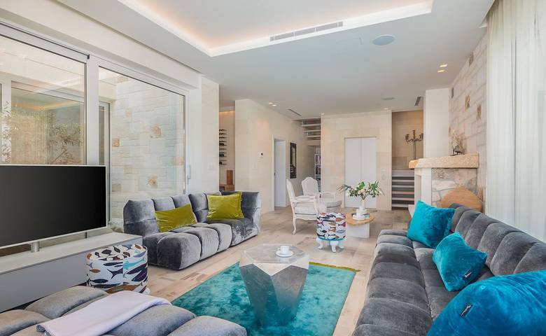 Villa für 12 Personen, mit Sauna und Terrasse sowie Garten in Split-Dalmatien - 3