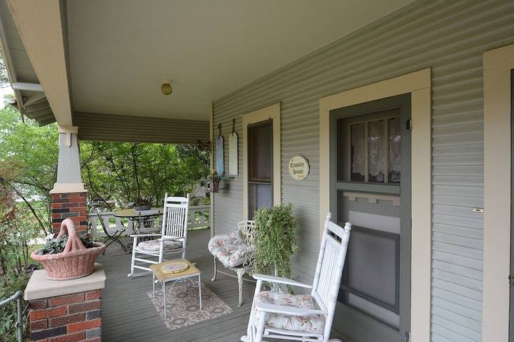 Vacation rental for 5 people, with terrace and yard in Blanco