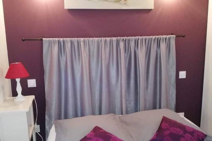 Gîte pour 6 personnes, avec terrasse et jardin dans Ardevon - 2