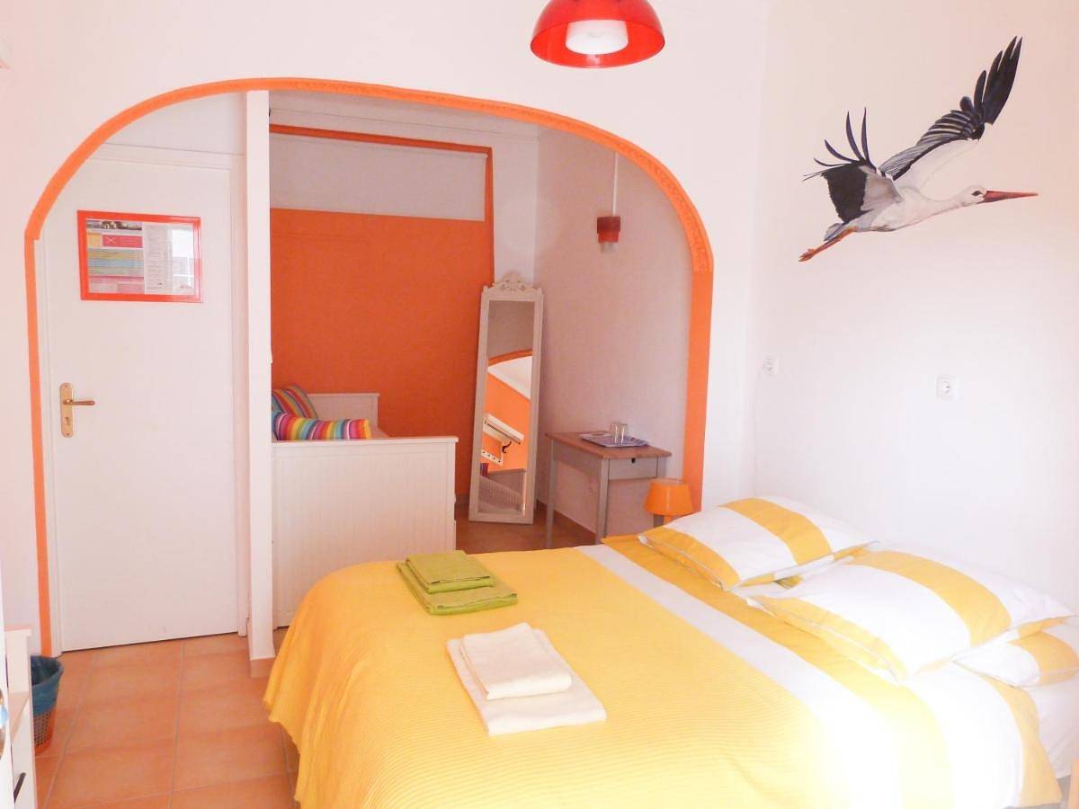 Twin Room with Shared Bathroom in Bordeira, Naturpark Südwest-Alentejo und Costa Vicentina