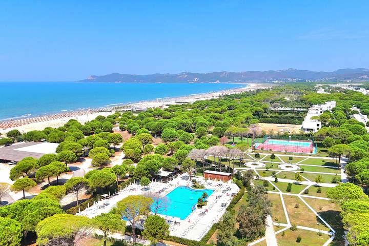 Villa für 7 Personen, mit Pool und Terrasse in Albanien