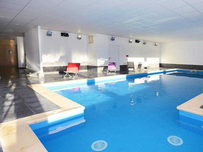 Camping pour 8 personnes, avec balcon et sauna, animaux acceptés