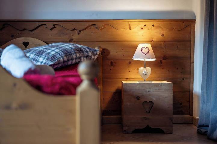 Beautiful, authentic mountain house with view. in Macizo del Mont Blanc