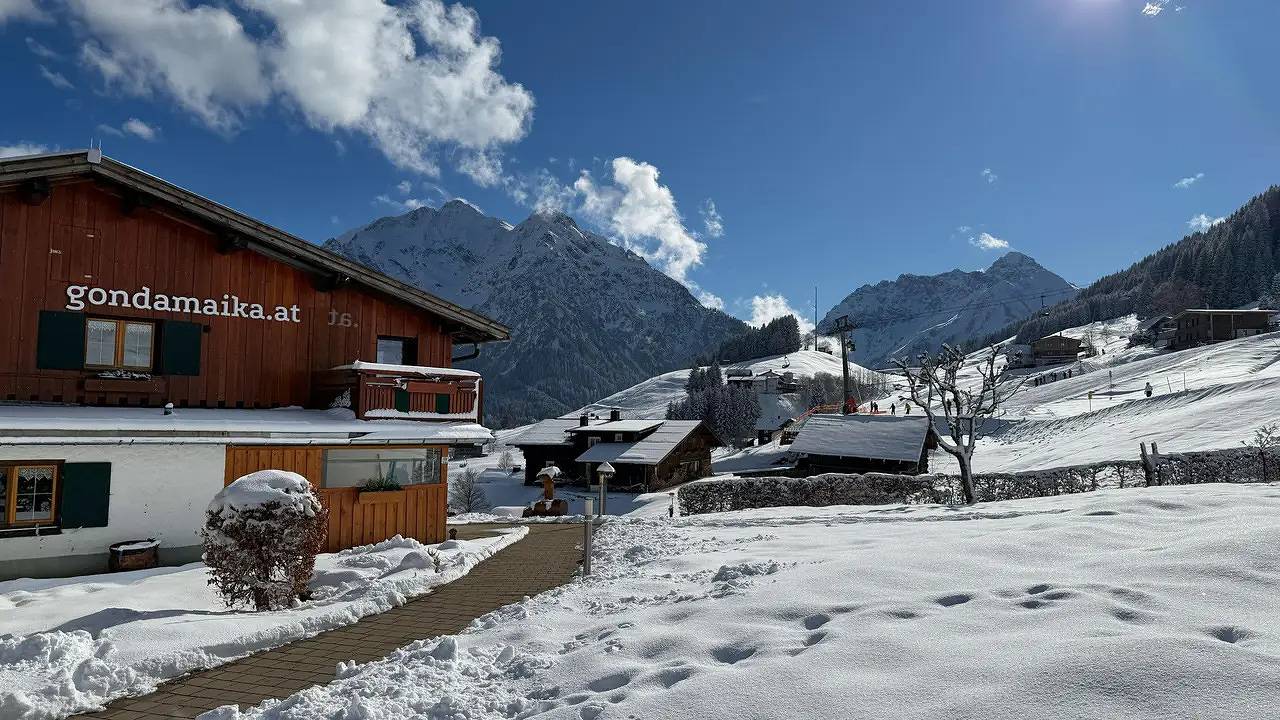 Ganze Ferienwohnung, Ferienwohnung für 4 Personen (55 m²) in Hirschegg (Vorarlberg) in Hirschegg Kleinwalsertal, Mittelberg