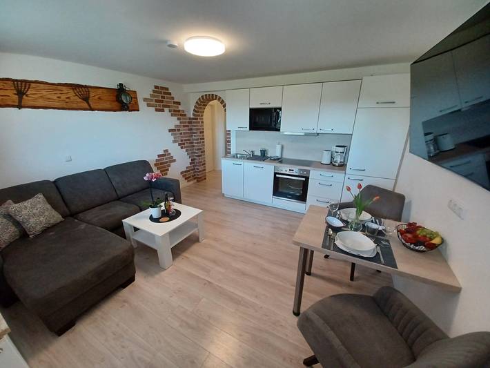 Ferienwohnung für 2 Personen, mit Terrasse und Garten - 1