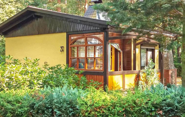 Ferienhaus für 3 Personen, mit Terrasse und Garten in Märkische Heide