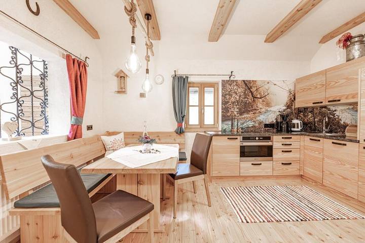Ferienwohnung für 4 Personen, mit Garten und Ausblick in Gesäuse