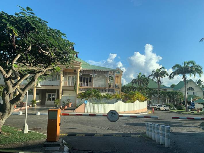 Gîte pour 4 personnes, avec jardin ainsi que piscine et balcon en Guadeloupe - 3