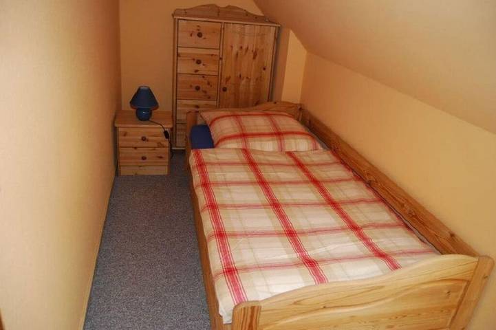 Ferienhaus für 5 Personen, mit Sauna und Pool sowie Garten in Wesselburen - 4