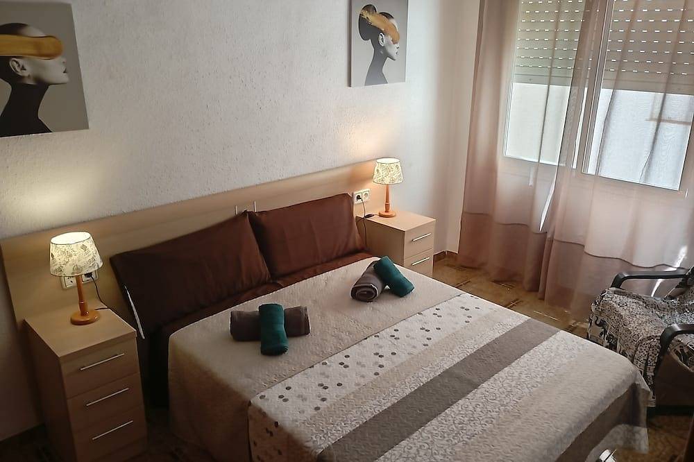 Apartamento entero, Apartamento en Sant Carles de la Rapita a 4 minutos de la costa in Tierras del Ebro, Delta del Ebro