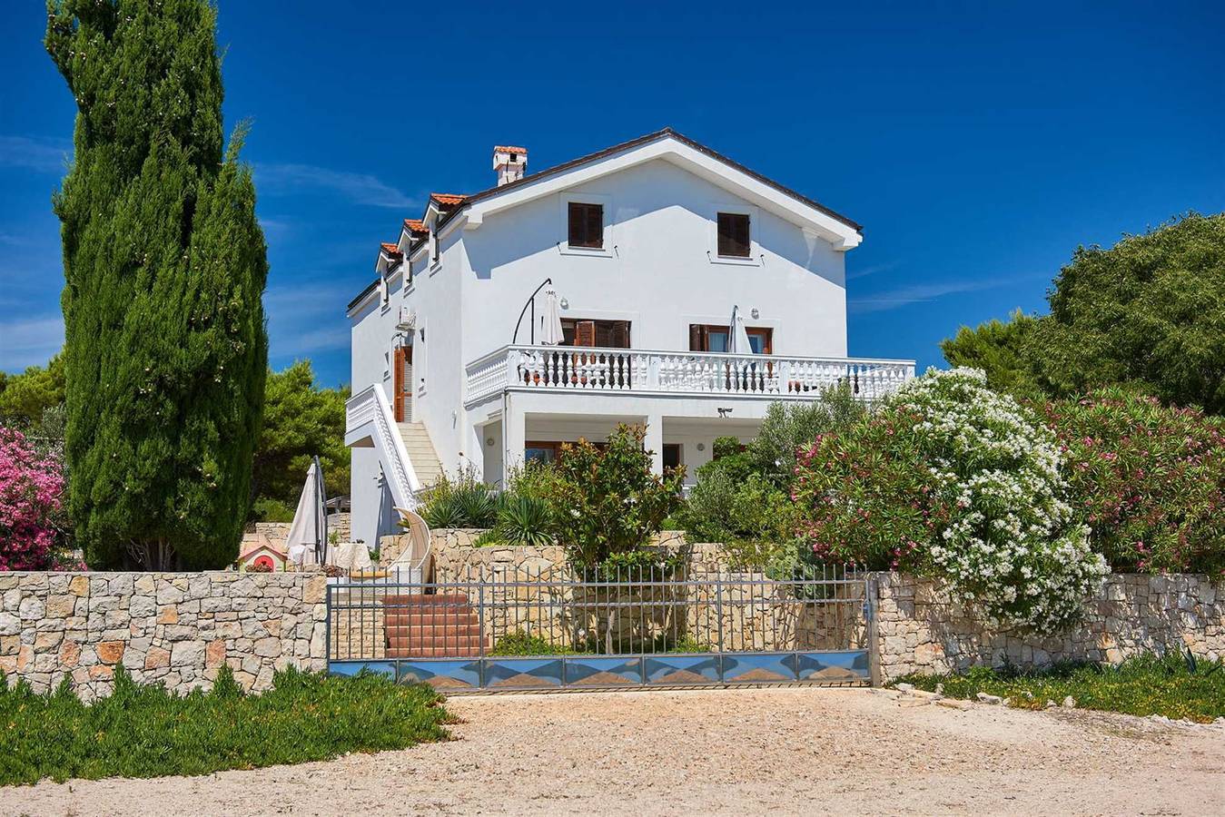 Villa pour 16 personnes avec balcon in Tisno, Šibenik-Knin