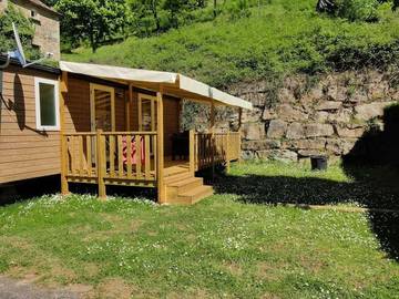 Mobil home pour 4 personnes, avec piscine à Saint-Rome-de-Tarn