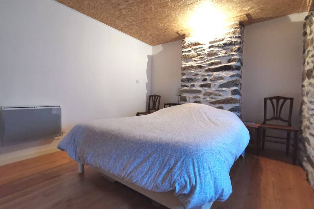 Encantadora casa en gargantas del Loira con terrazas y estufa de leña in Retournac, Macizo Central