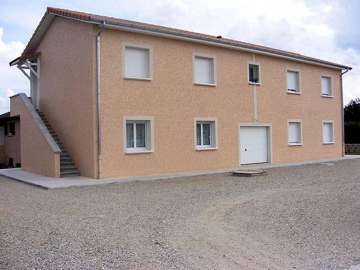 Gîte pour 3 personnes dans Blyes