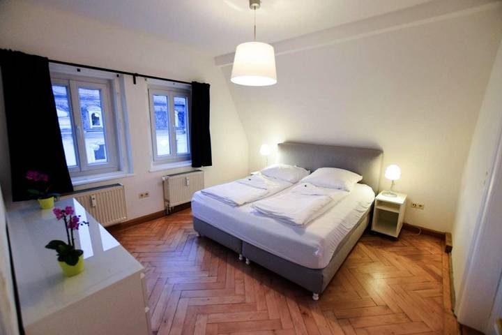 Vacation rental for 7 people, with Yard in Regensburg