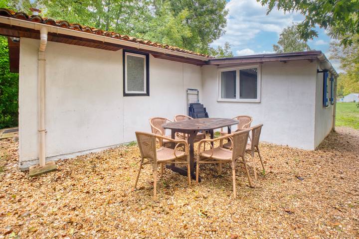 Location de vacances pour 6 personnes, avec jardin, animaux acceptés à Varaignes - 2