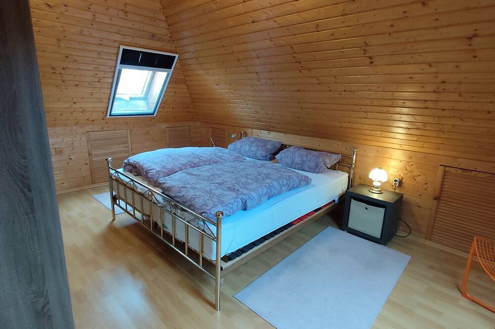 Ferienhaus für Familien/Gruppen mit 2xsauna, Ofen und großem Garten mit Grill in Barchfeld-Immelborn, Werratal