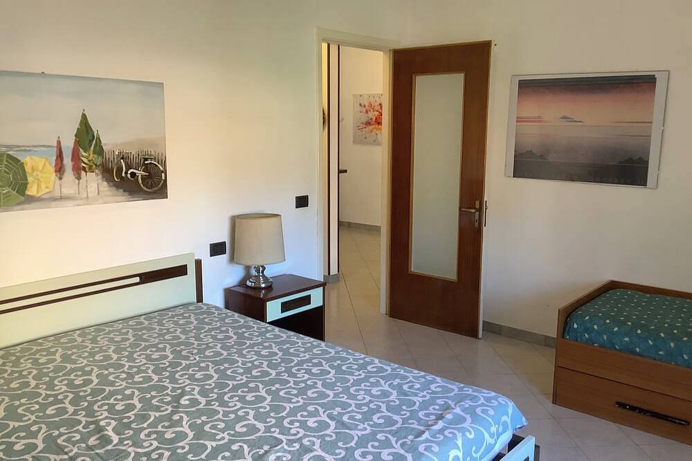 Appartamento intero, Velia |Live Active|Rest Easy|Stay a-Bove in Borgio Verezzi, Riviera di Ponente