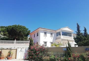 Villa for 15 Guests in Urbanización Marbesa, Marbella, Picture 1