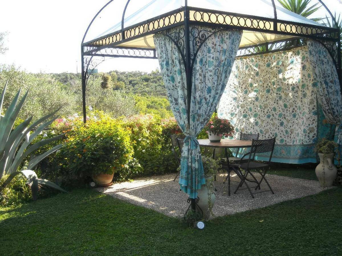 Agrodolce in Toirano, Riviera di Ponente