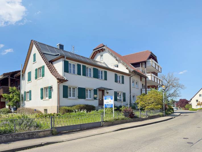 Ferienwohnung für 4 Personen, mit Garten und Seeblick