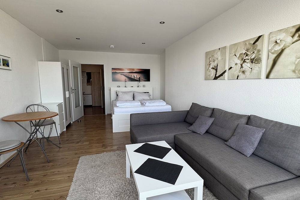 Ganze Wohnung, Penthousewohnung mit traumhaften Blick auf den Segeberger See in Bad Segeberg, Kreis Segeberg