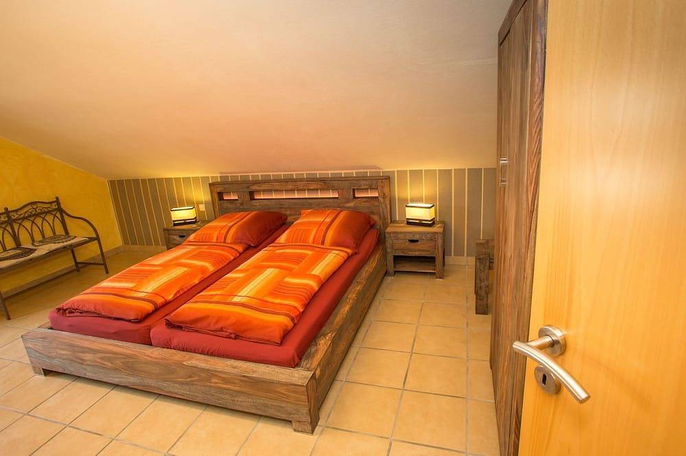 Ganze Wohnung, Exklusive ****Ferienwohnung mediterran bei Zwiesel - 300m zum Np - Wlan - Sauna in Lindberg, Šumava Mountains