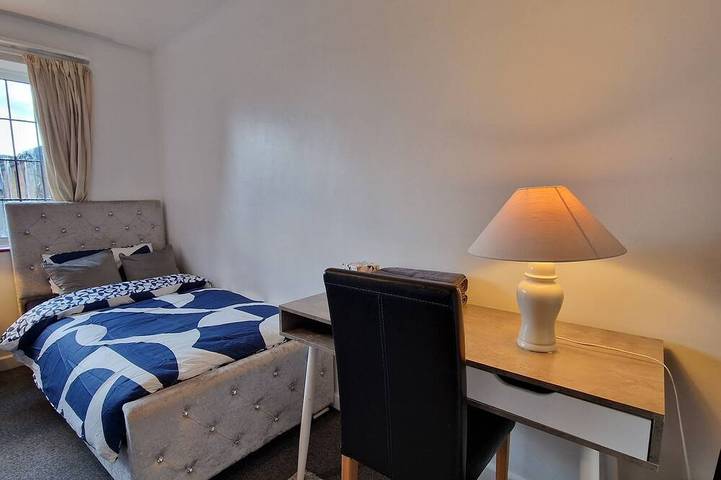 Apartamento entero, 2 bedroom serviced apartment in Surrey in Guildford, Surrey
