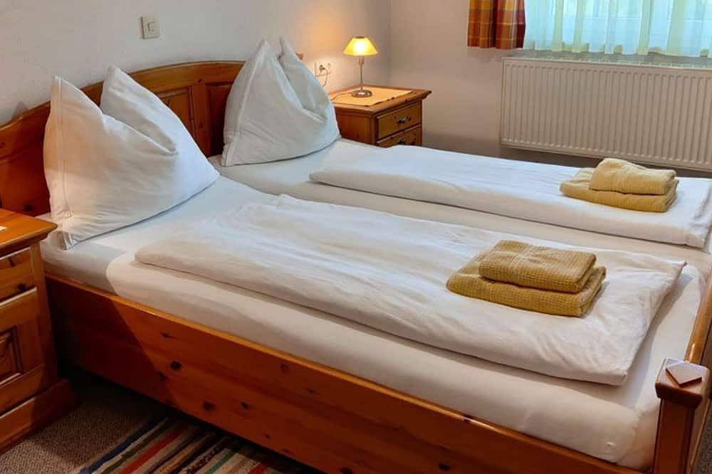 Traunsee - Frühstückspension Holzapfel in Salzkammergut-Berge, Sankt Georgen im Attergau