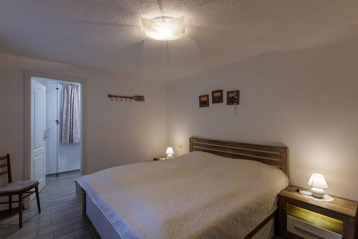 Bungalow für 4 Personen, mit Terrasse in Zingst - 4