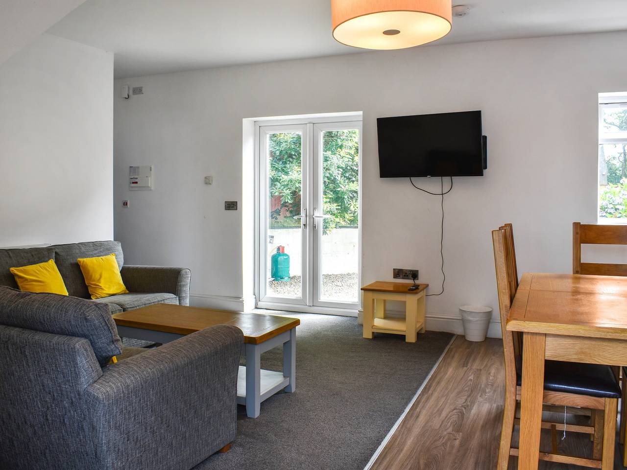Entire apartment, Cottage 1- Uk47770 in Cardigan Bay