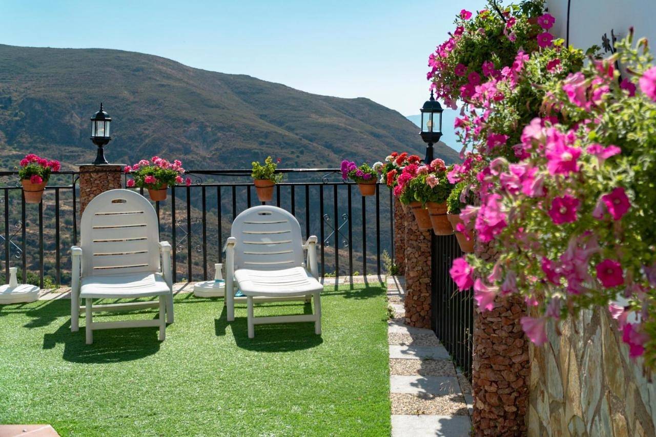 Alojamientos Rurales Los Macabes in Mecina Bombarón, Alpujarra de la Sierra