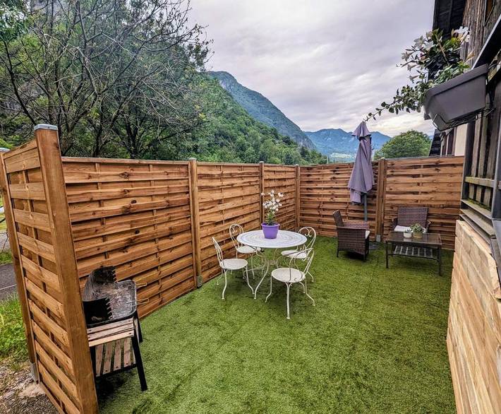 Gîte pour 6 personnes, avec jardin et vue dans Val-de-Chaise - 2