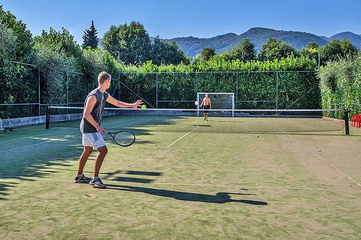 Mobil home pour 4 personnes, avec terrasse et piscine à San Felice del Benaco - 4