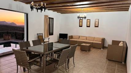 Casa Rural para 12 Personas en Villanueva del Trabuco, Provincia de Málaga, Foto 1