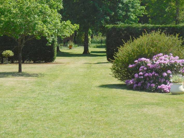 Location de vacances pour 2 personnes, avec jardin à Le Temple - 4